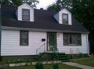 1026 Grace Ave, Aurora, IL 60506