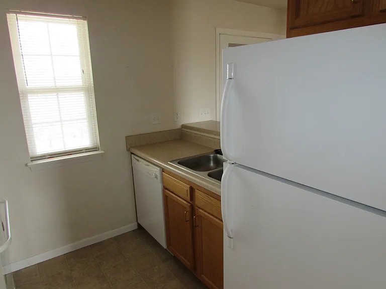 22710 Hanley Ln — Photo 6