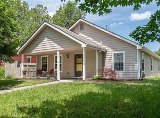 437 Lincoln St, Lawrence, KS 66044