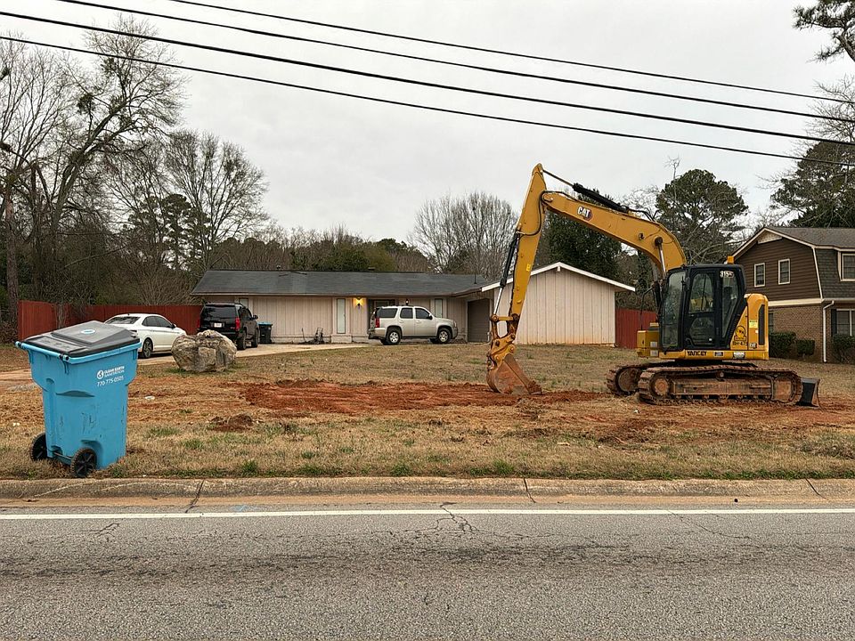 1st image of 2294 Fairview Rd SE