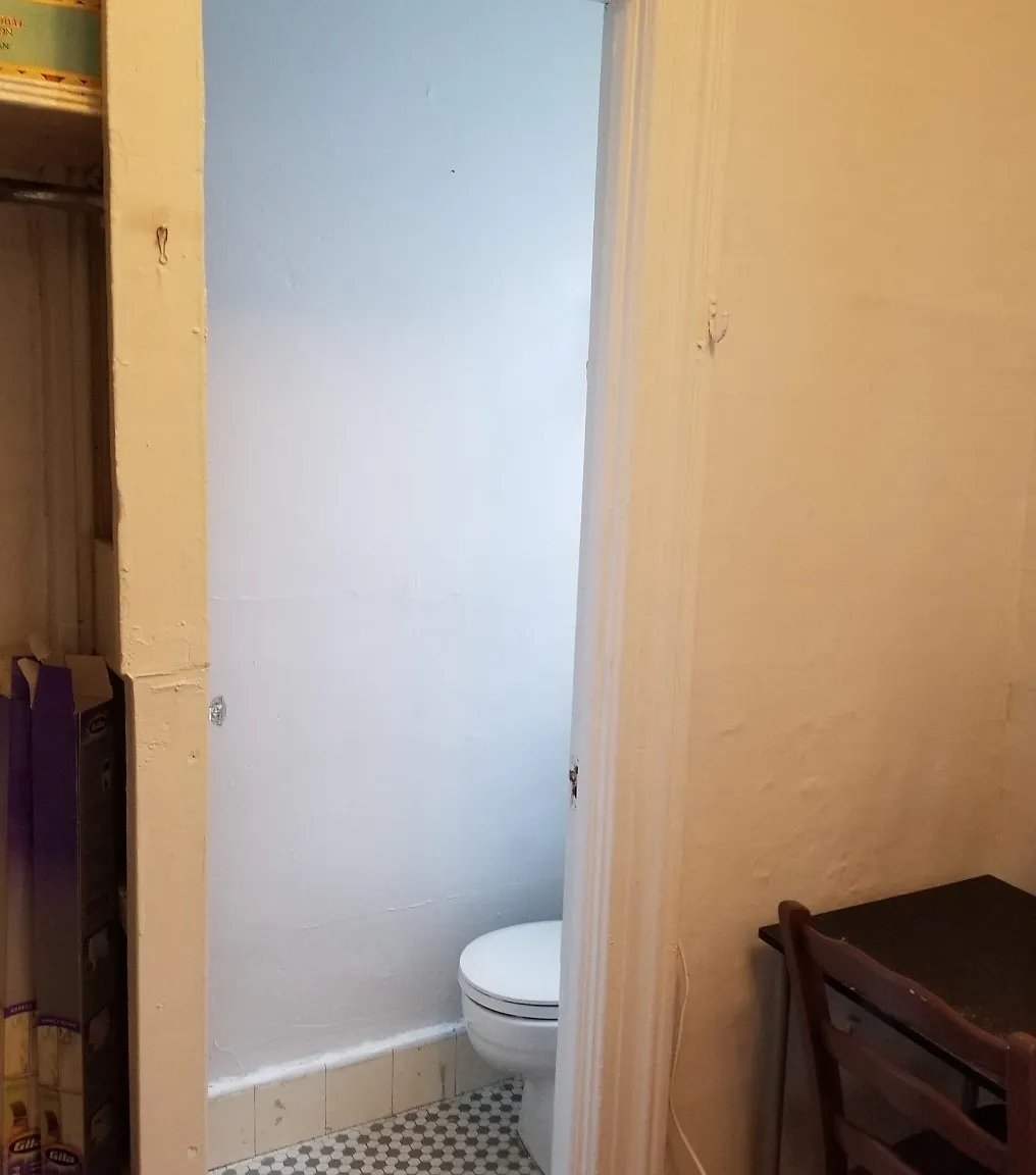2 bed, 800 sqft, $1,050 — Photo 3