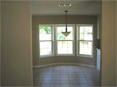 214 Foxboro - 1 — Photo 3