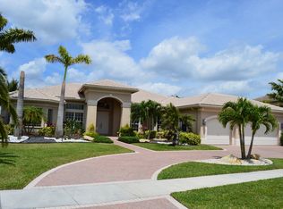 15053 SW 40th St, Davie, FL 33331