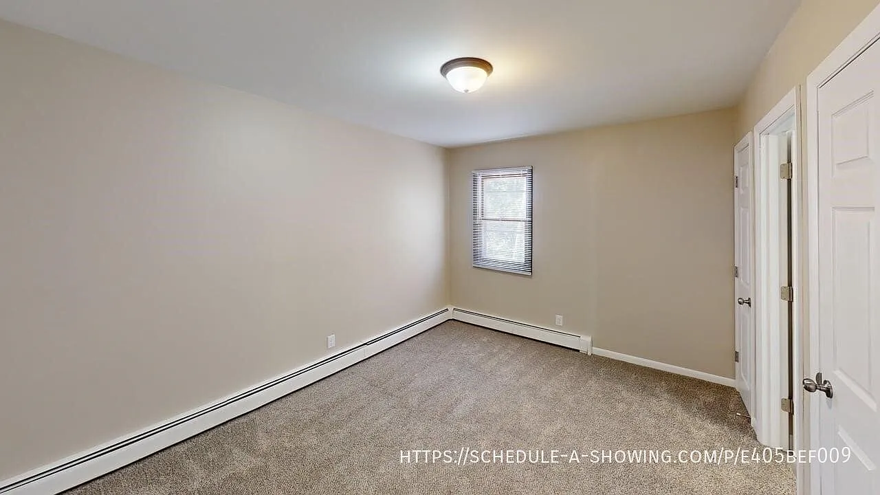 1 bed, 470 sqft, $1,095 — Photo 4