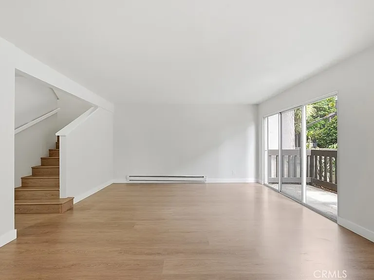 374 S Miraleste Dr #406 — Photo 5