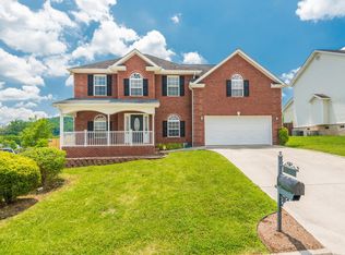 7405 Openview Ln, Corryton, TN 37721