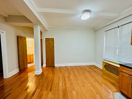 Rented by DeSimone Real Estate | media 8