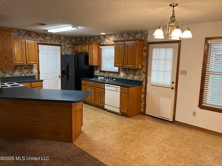 1508 Beachview Dr — Photo 8
