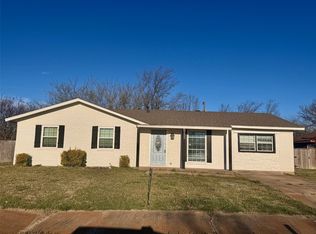 1000 Swanner Dr, Howe, TX 75459