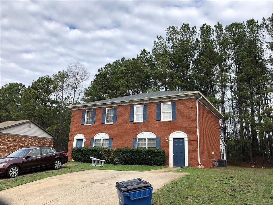 1st image of 1750 Southgate Ln SE