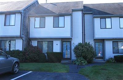 1st image of 123 Crescent Lane #123