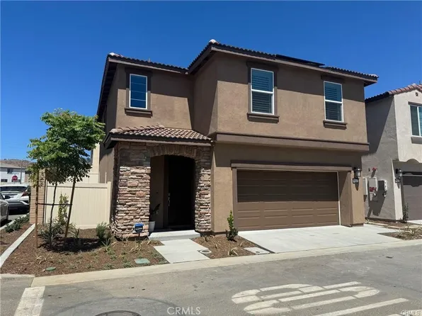 36647 Desert Tortoise Rd, Murrieta, CA 92563