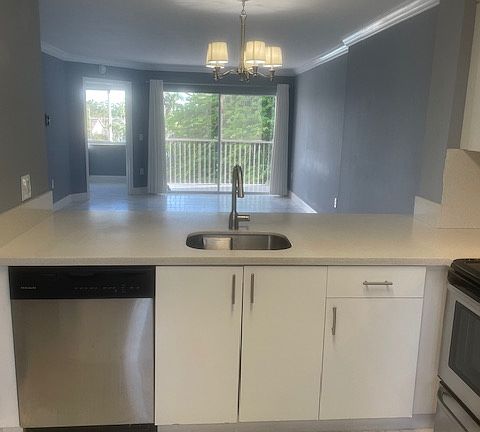 3rd image of 7817 Trent Dr