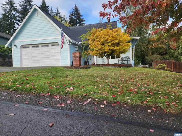 81 Independence Dr, Sequim, WA 98382