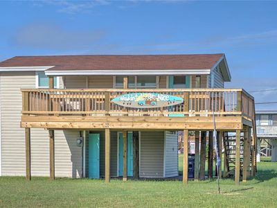 303 Thunder Rd, Surfside Beach, TX, 77541