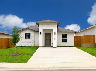 3708 Eduardo E Hayes Dr, Laredo, TX 78046