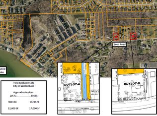 1335 Leon Rd, Walled Lake, MI 48390