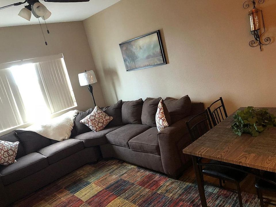 2nd image of 607 E Lincolnway APT 3