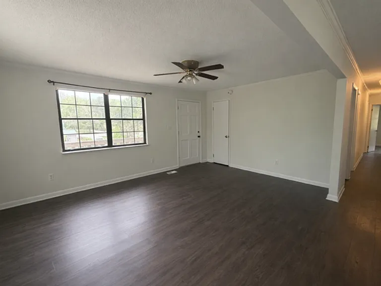 2340 Hines Valley Rd — Photo 7