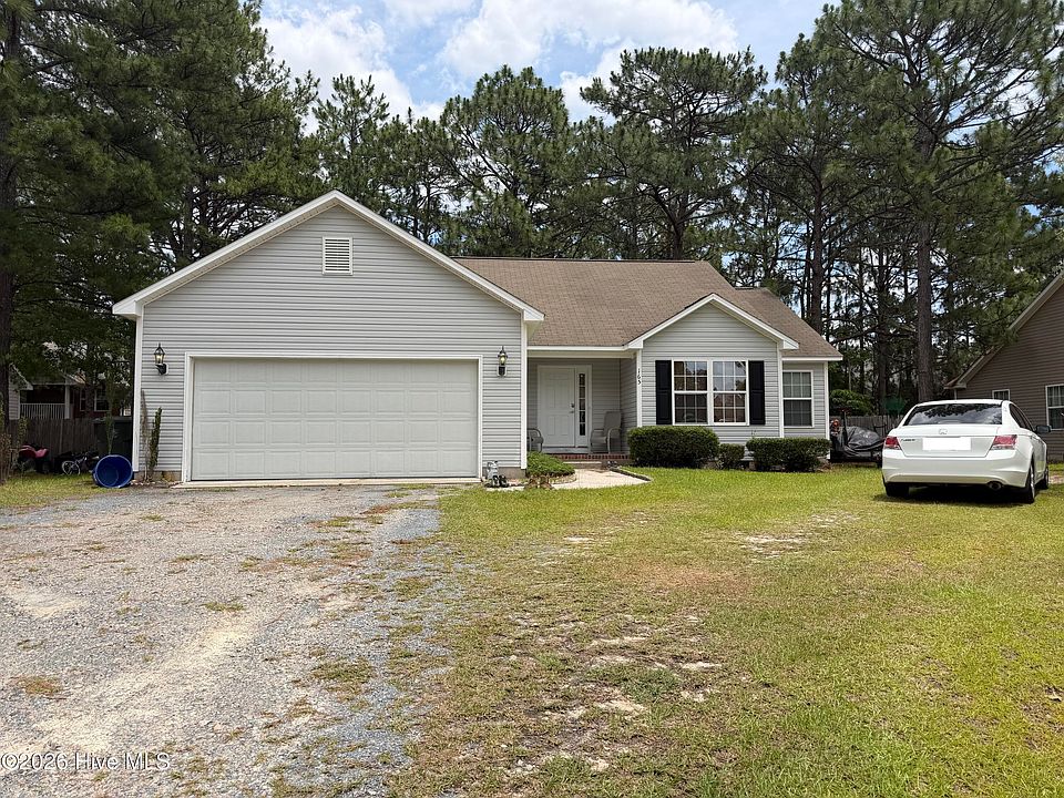 1st image of 165 Pecan Lane