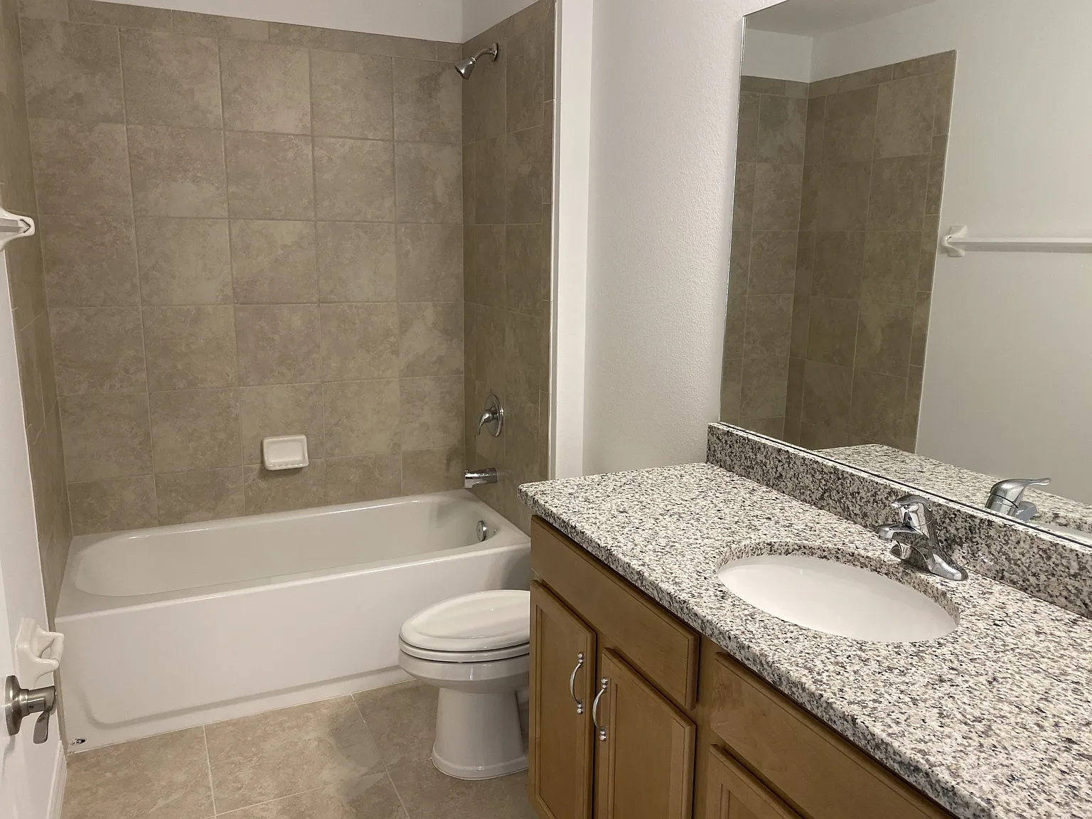 17 Karas Trail. Palm Coast , FL 32164 - — Photo 2