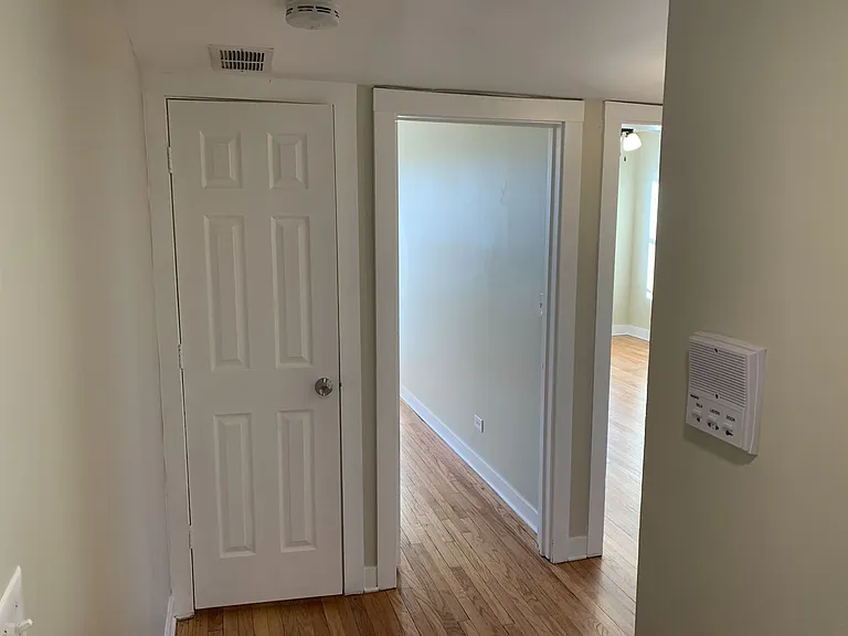5256 W North Ave — Photo 14