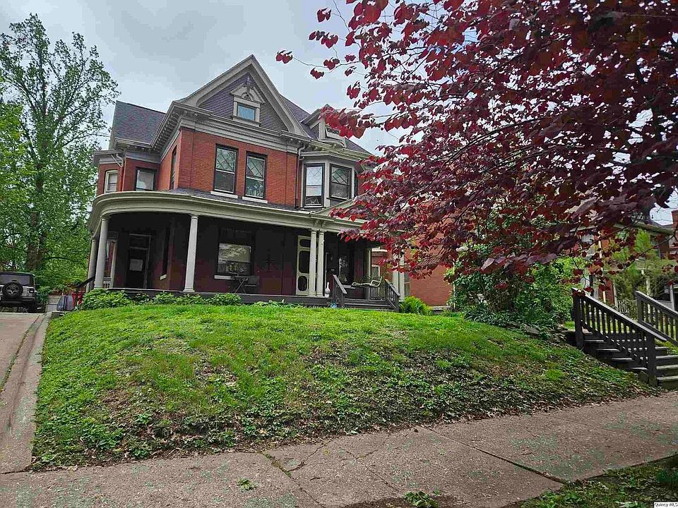 1st image of 1634 Vermont St
