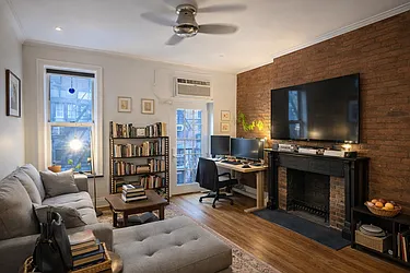 51 Leroy Street, #4C