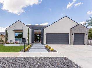 3118 N 42nd St, Phoenix, AZ 85018