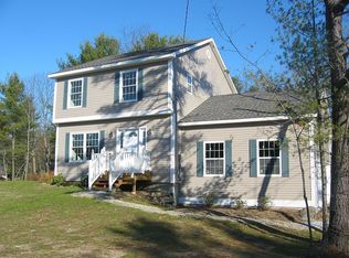 29 Garden St, Old Orchard Beach, ME 04064