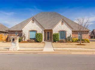 17300 Parkgrove Dr, Edmond, OK 73012