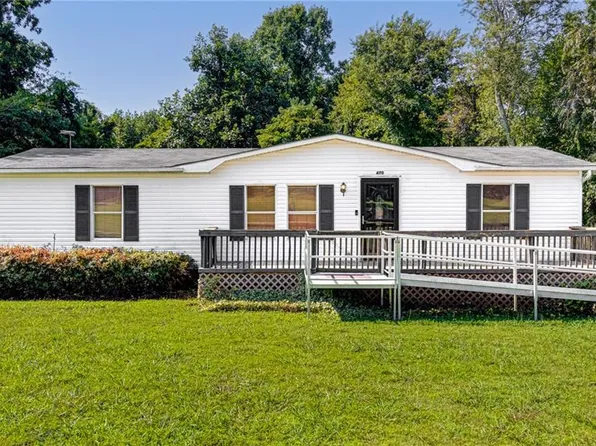 470 McGill Dr, Winston Salem, NC 27105