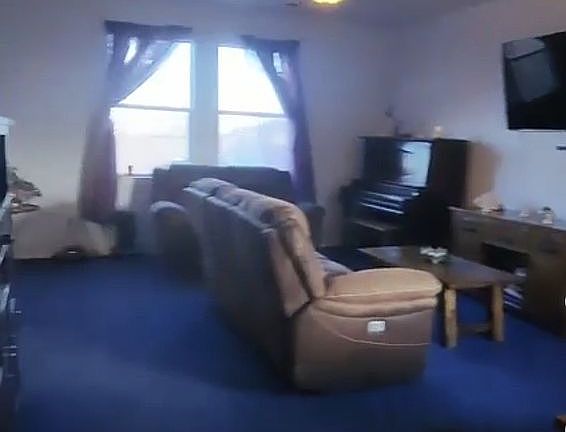 3rd image of 3315 Grasshopper Dr SW
