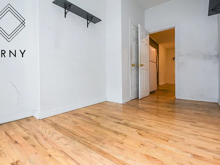 505 De Kalb Ave #2A — Photo 9