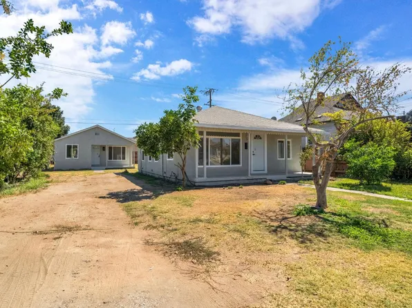 2022 Sylvia St, Selma, CA 93662