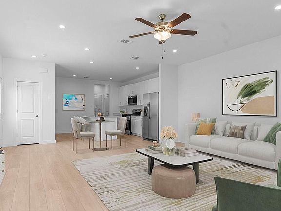 5th image of 2115 Olivos St