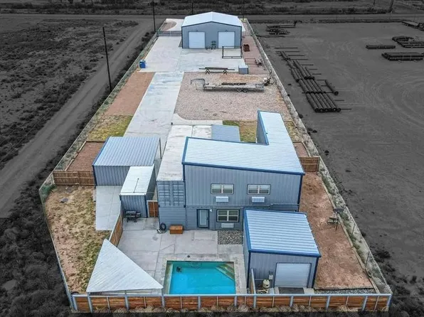 9504 W County Road 60, Midland, TX 79707