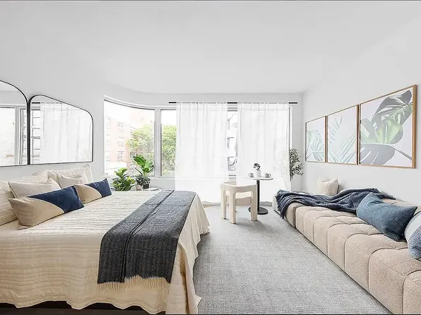 208 Delancey St, New York, NY
