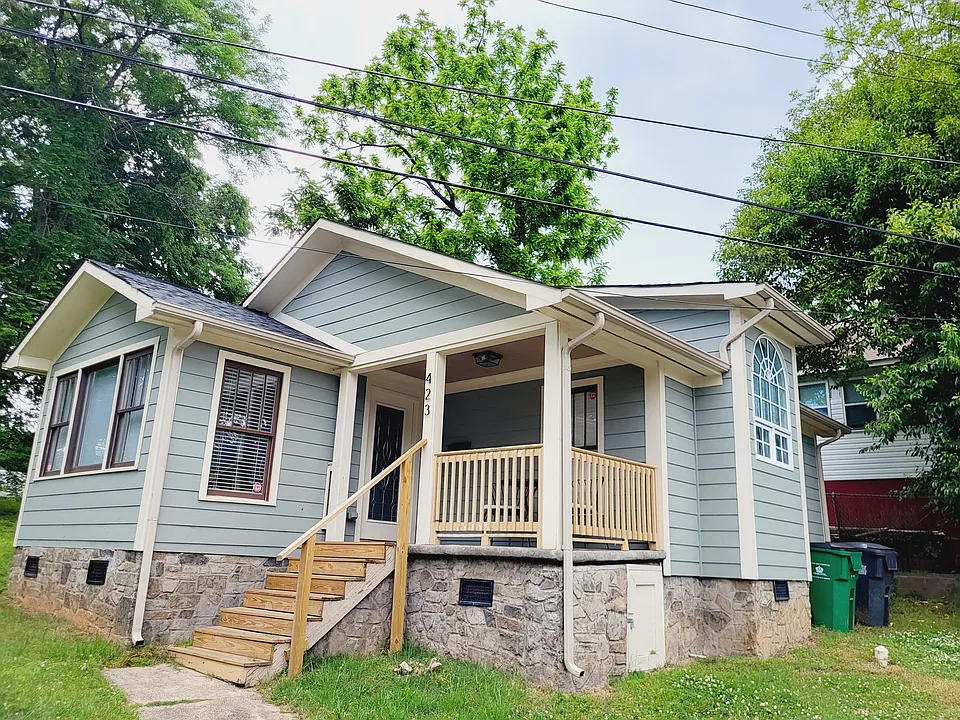 423 Frazier Ave