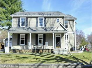 4303 Lynbrook Dr, Bethesda, MD 20814