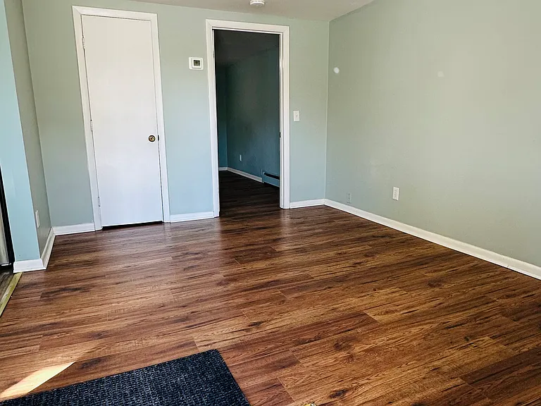80 Main St #1W — Photo 5