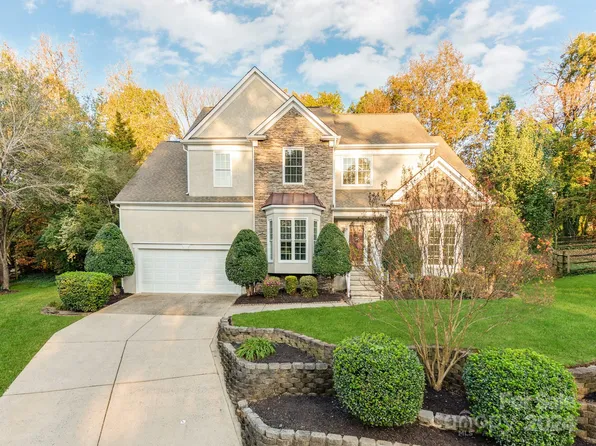 5705 Kinglet Ln, Charlotte, NC 28269
