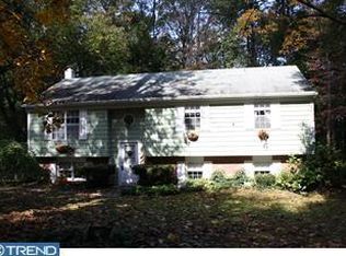 907 Greenwood Cir, Coatesville, PA