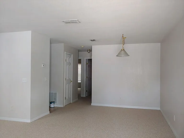 1163 N Lion Cub Point #1163 — Photo 2