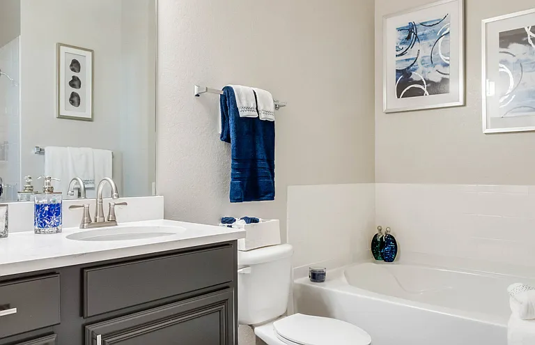 Polo Glen Apartment Homes — Photo 8