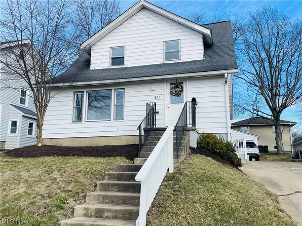 1821 Thornapple Ave, Akron, OH 44301