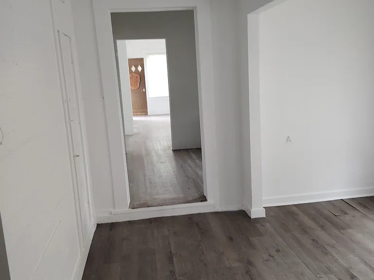 3007 W Gerald Ave — Photo 7
