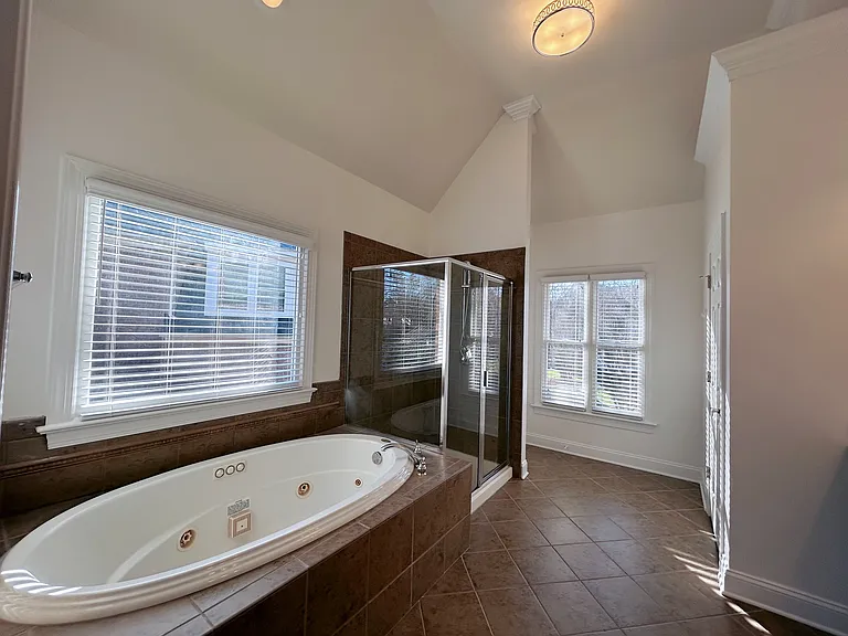 7615 Quail Park Dr — Photo 18