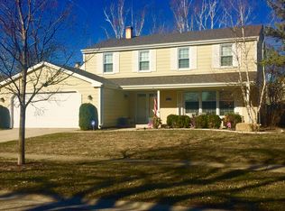 974 Greenridge Rd, Buffalo Grove, IL 60089