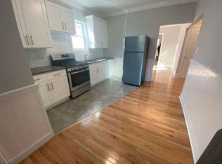 62-20 62nd Rd #2FF, Middle Village, NY 11379